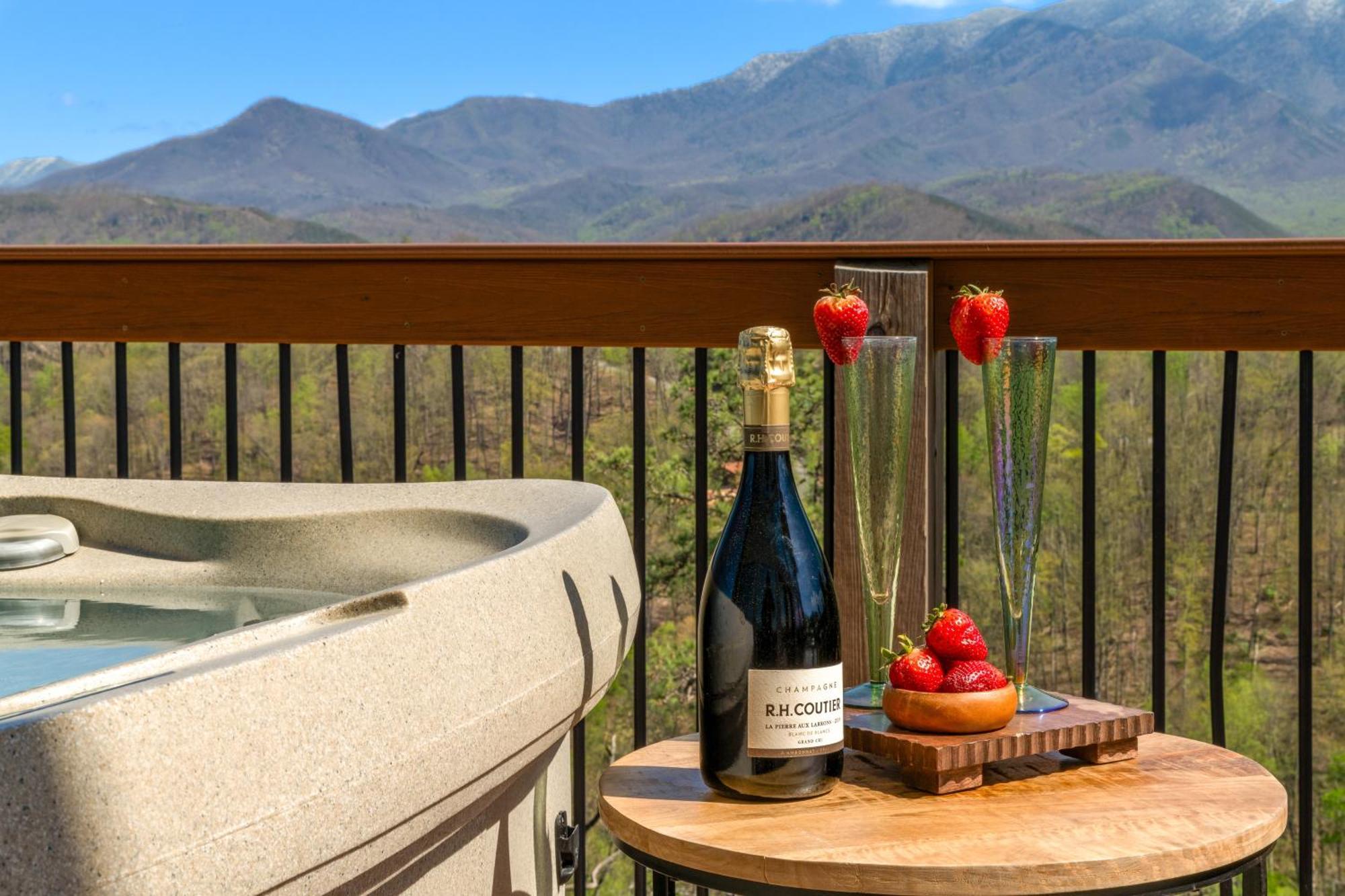 3 Bears Chalet Gatlinburg Ngoại thất bức ảnh