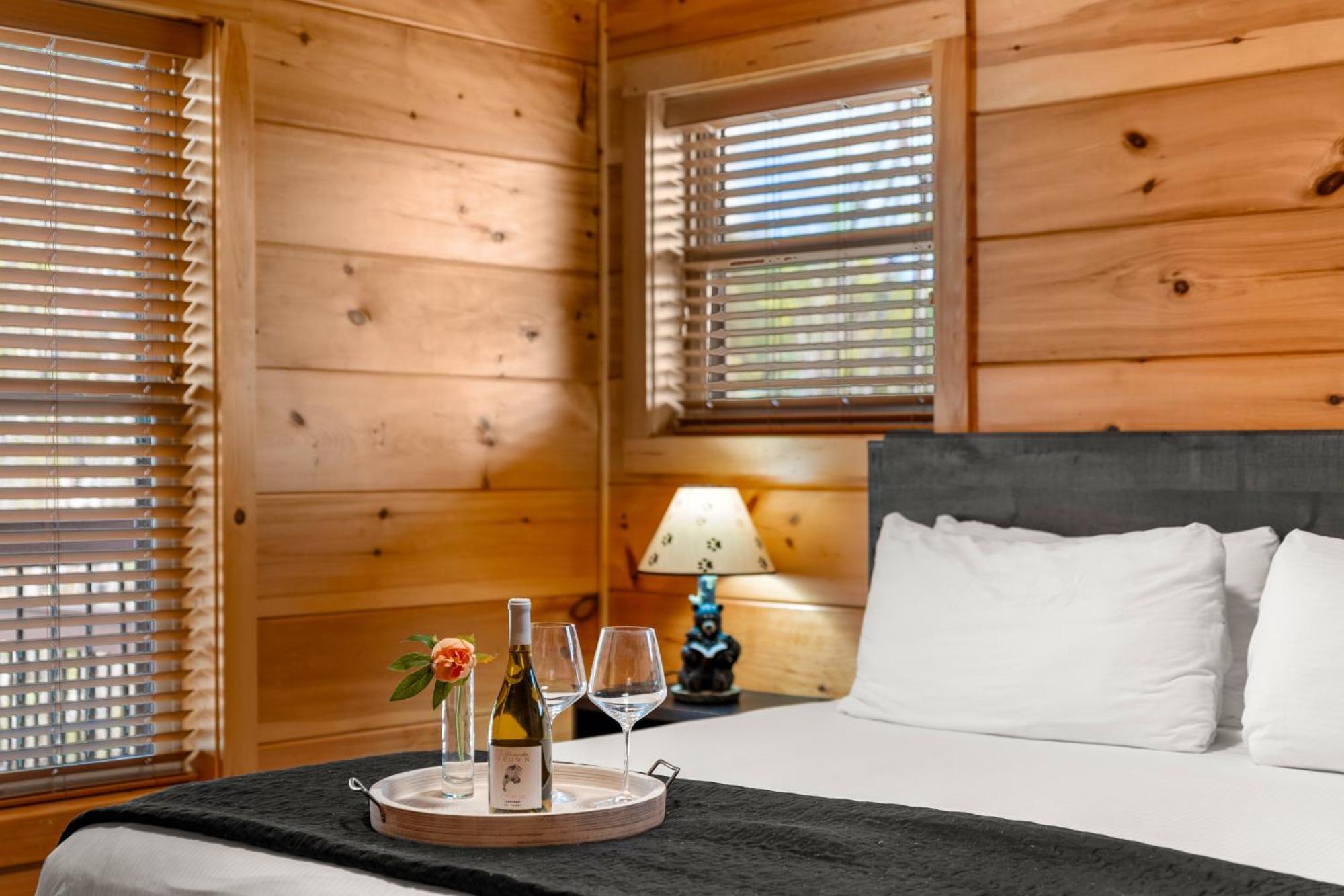 3 Bears Chalet Gatlinburg Ngoại thất bức ảnh